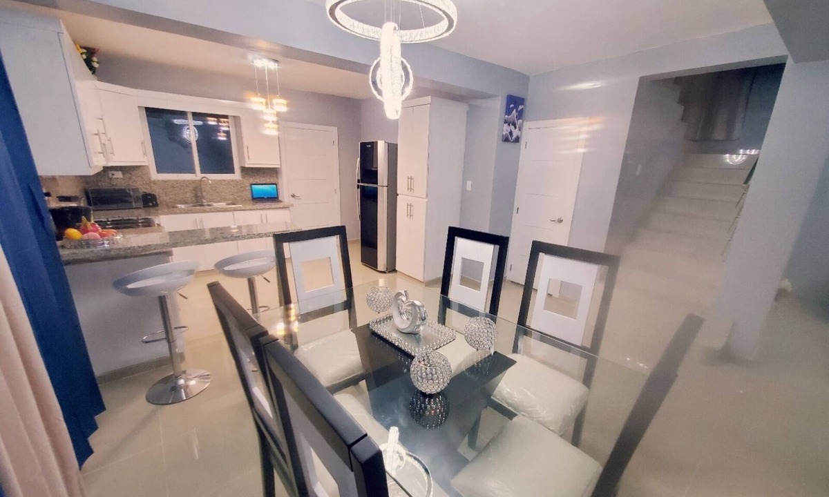 Prado Oriental House | mejor casa en alquiler por un precio barato