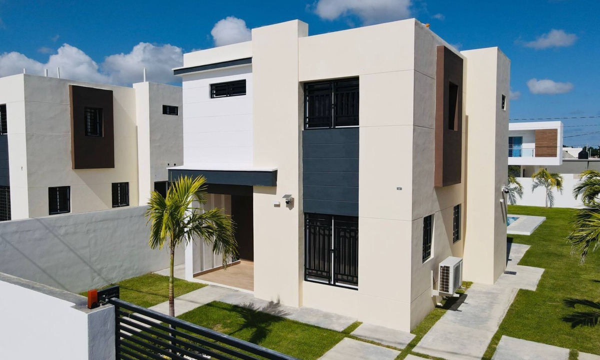 Punta Cana Villa | Modern 3-bedroom villa WiFi -Private pool - Private yard- BBQ- in Punta Cana