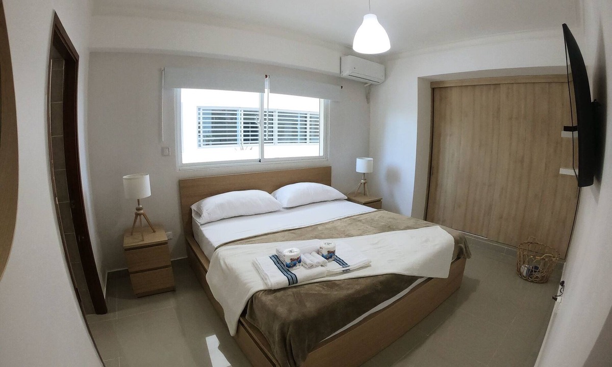 Ciudad Universitaria Apartment | Modern Apartment in the Heart of Santo Domingo N&A