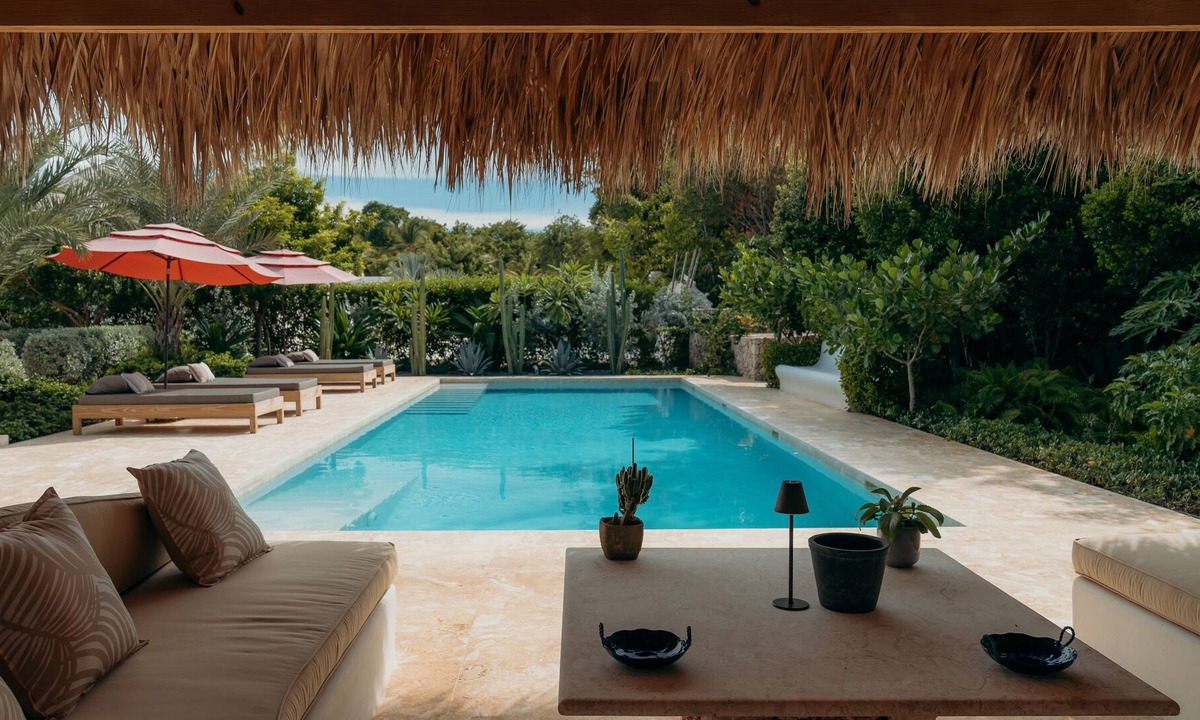 Veron Villa | NEW !!! Stunning Hacienda-style villa