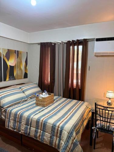 San Dionisio Apartment | Newly Furnished Condo near NAIA Manila Airport Pool Wi-Fi MBB Happynest