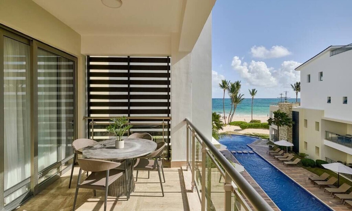 Bavaro Condo | Oceanfront Superior Condo with Pool in Punta Cana