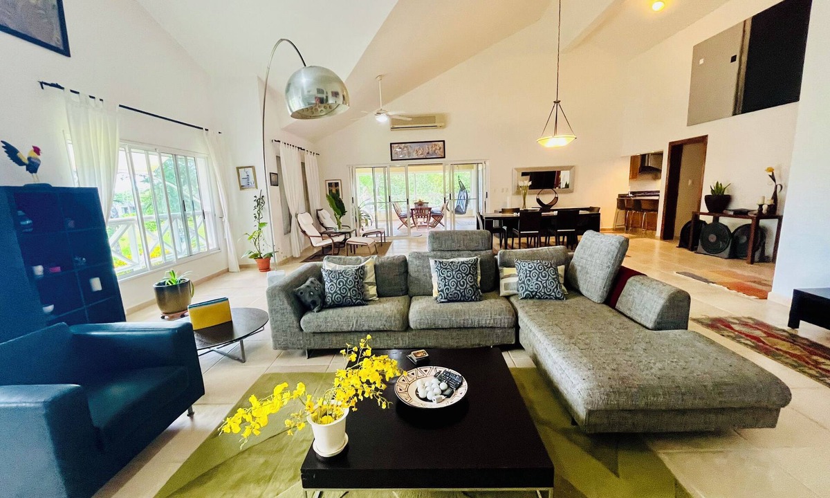 Juan Dolio Apartment | Penthouse, ideal for relaxing golf + beach vacation, white sand, clear water