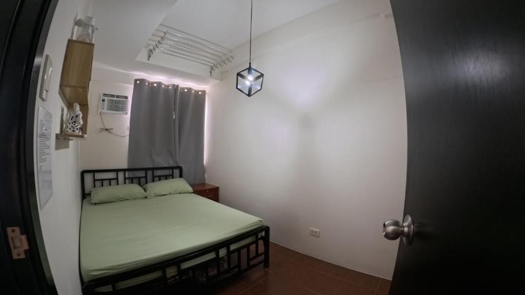 Barangka Ilaya Apartment | Pioneer Woodlands Tower 4 1 BR in Mandaluyong near BGC & Makati