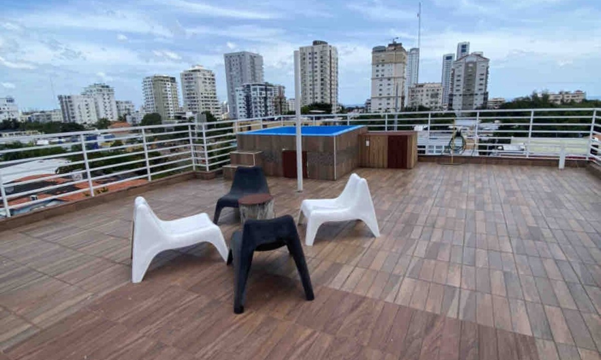 Renacimiento Apartment | PRIVATE ROOF TOP JACUZZI 360 VIEWS PENT HOUSE WiFi