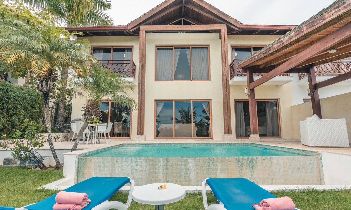 Puerto Bahia Villa | Puerto Bahia Villa w/ Pool and Brkfst included AA
