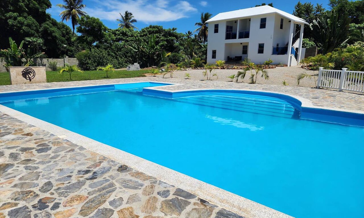Las Galeras Apartment | Room for 2 in private villa w/pool at 5 minute walk to beach
