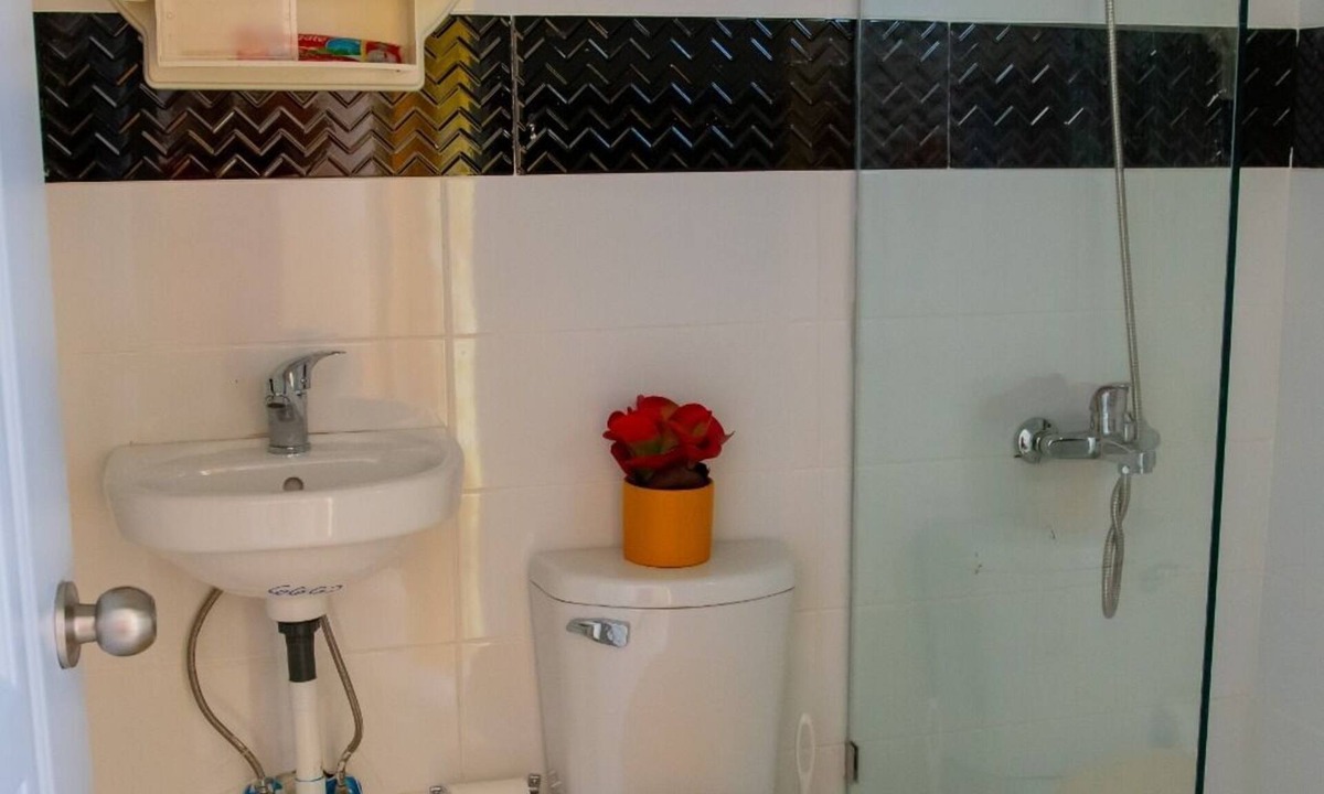 Los Maestros Apartment | ROYAL TERRACE DUKE V