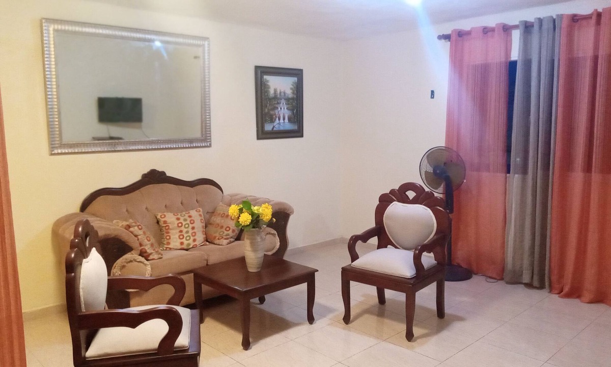 Alma Rosa Apartment | Santo Domingo apartment east Moises urbanization, 40 minutes BOCA CHICA BEACH.
