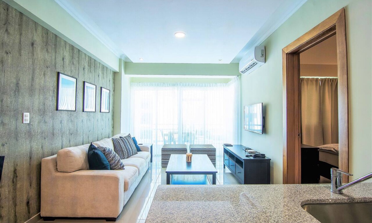 Downtown Santo Domingo Apartment | Santo Domingo Charming City Center Apartment + Free Parking and Gym ✔️