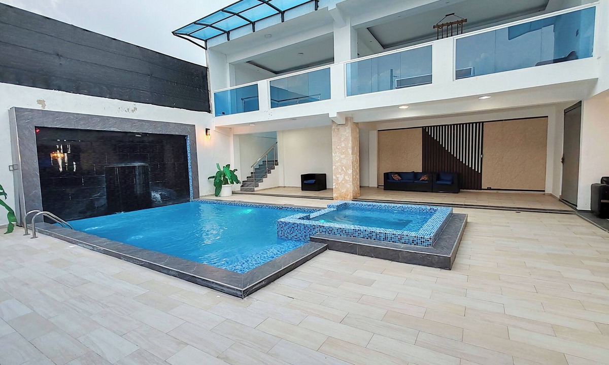 La Caleta Villa | SD 10BR Welcome Party Villa II + Free Bonus