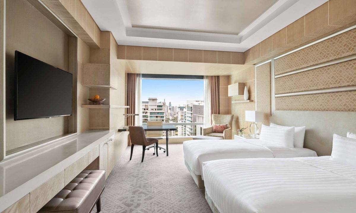 Bonifacio Global City Hotel | Shangri-La The Fort, Manila