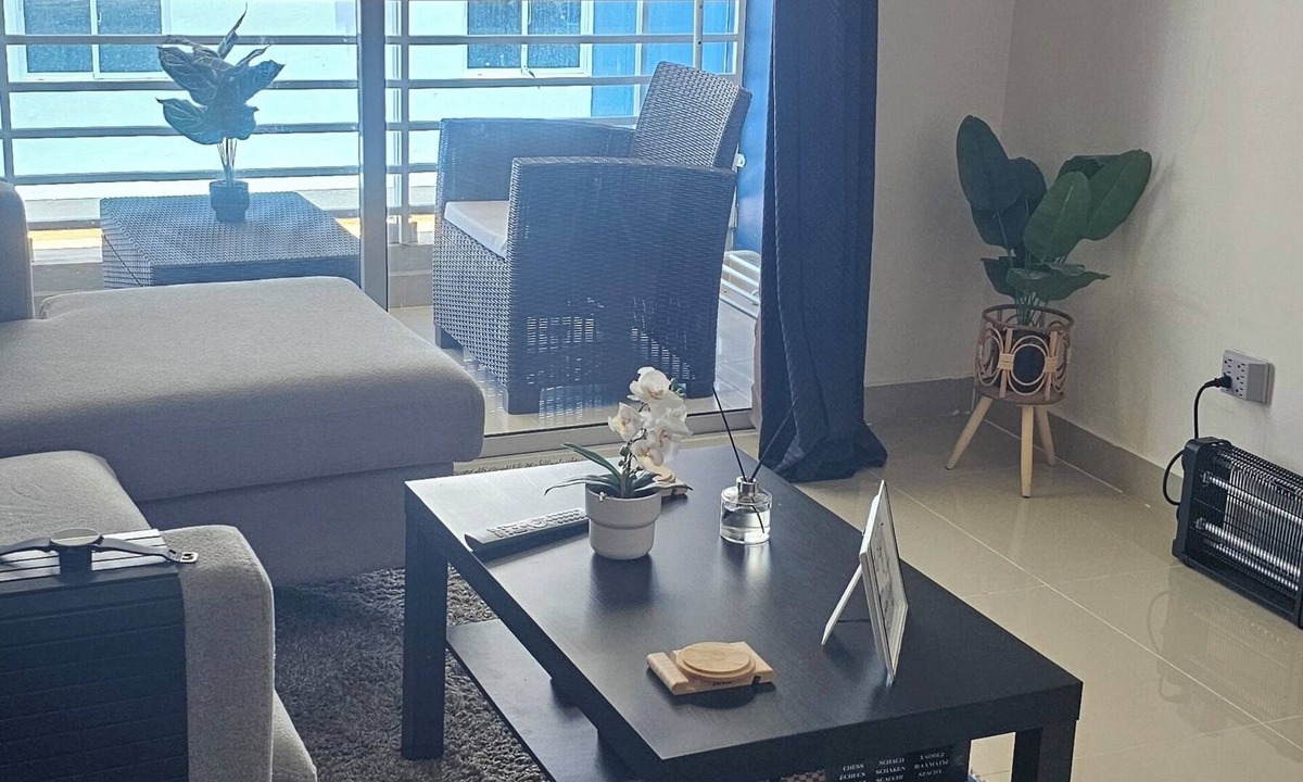 Mendoza Apartment | Spacious 3-bedroom apartment in Santo Domingo Este with AC -20 mins to Airport