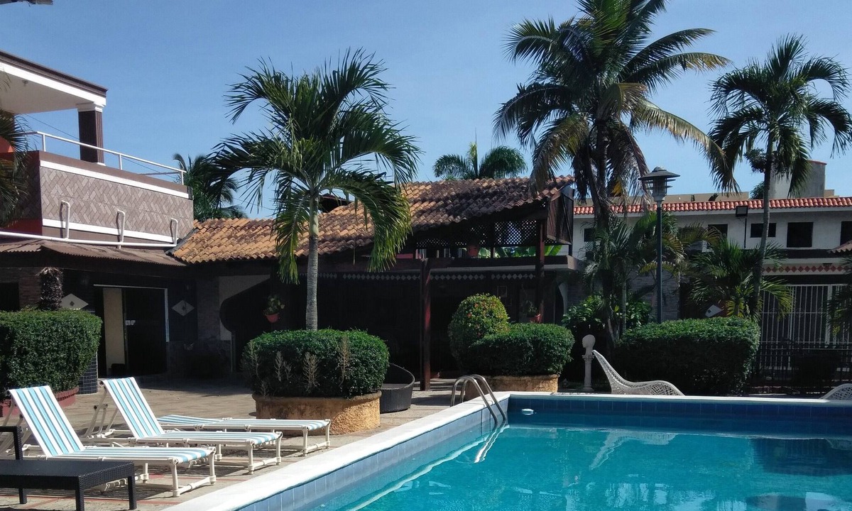Boca Chica Villa | Spacious villa for familiesand large groups, HB 15 to 20 p, events up to 30.