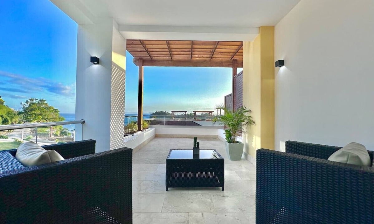 Yamasa Apartment | Spectacular Bay View 1BR Apt, Full AC, Pool, Terrace, Gym.