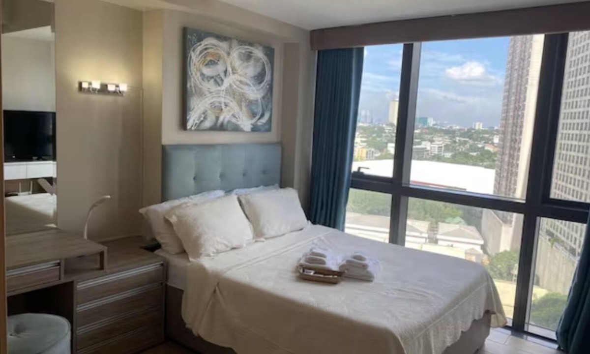 Bagumbayan Apartment | Studio in One Eastwood Avenue