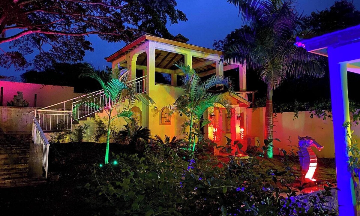 Sosua Villa | Stunning 12BR/12BA Sosua Villa: Indulge in Pool, Gym