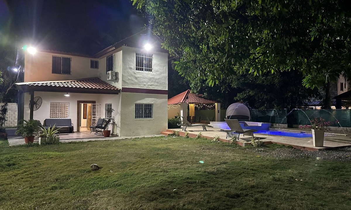 Bani Villa | Sunny Retreat, Ultimate Getaway