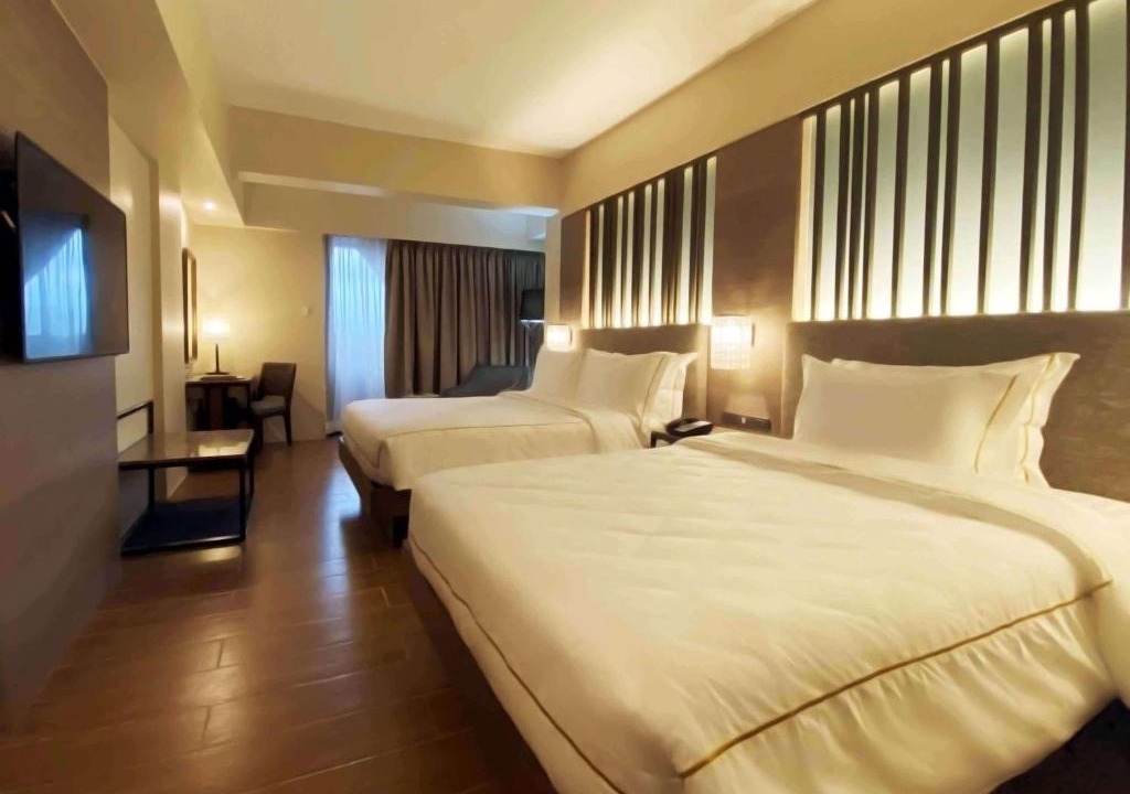 Olongapo Hotel | The Aurora Subic Hotel Managed By HII