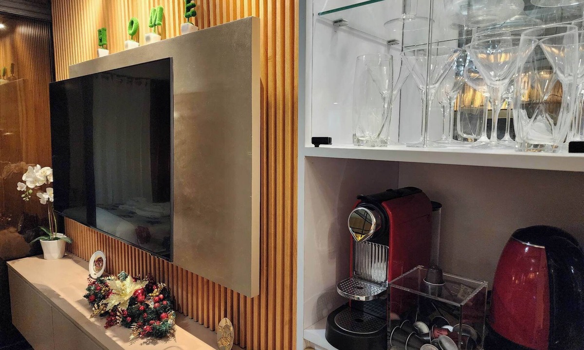 San Antonio Condo | The Guesthouse at the Heart of Makati's CBD