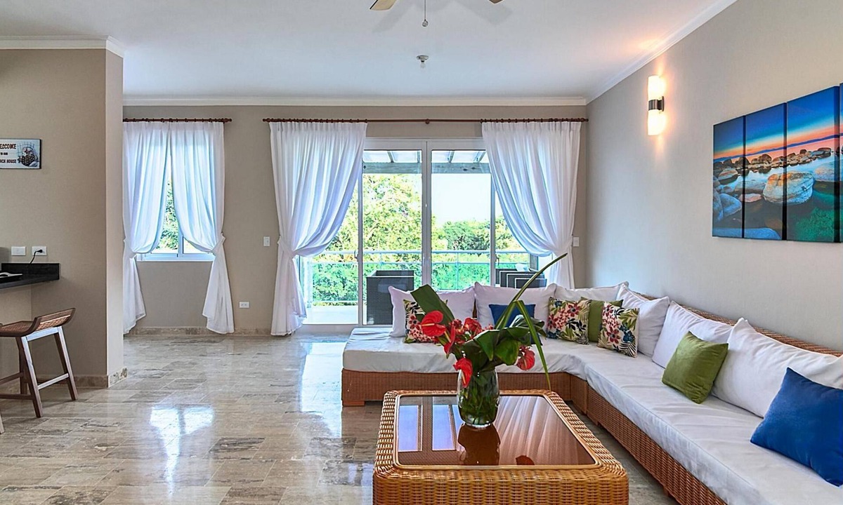 Sosua Apartment | Top-floor luxury beachfront penthouse, sea views, jacuzzi on terrace!