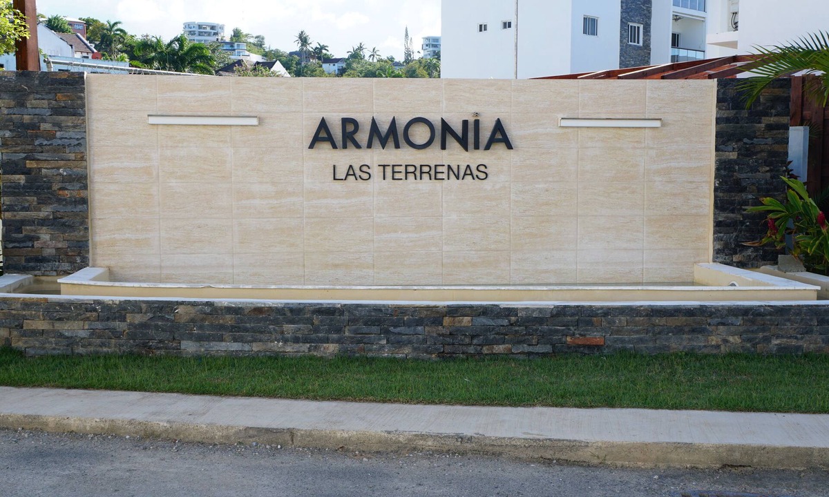 La Iglesia Condo | Tranquil Seabreeze retreat
