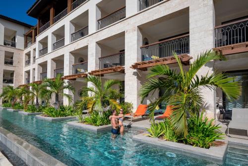 Playa Bibijagua Resort | Unique by Lopesan Costa Bavaro Resort