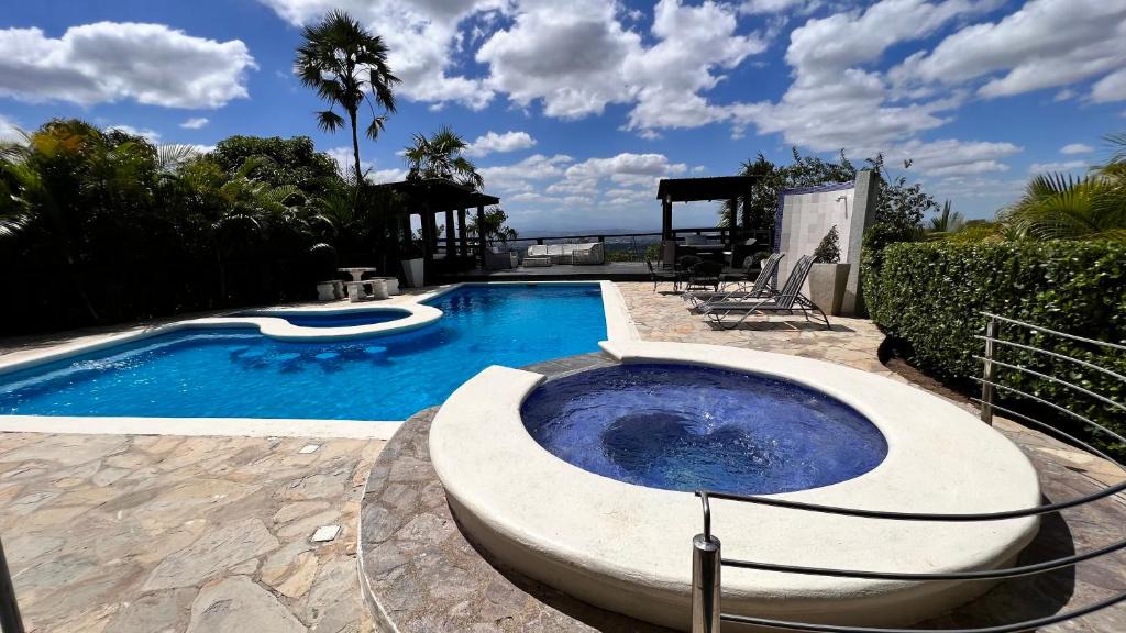 Moca Villa | Villa Robilu