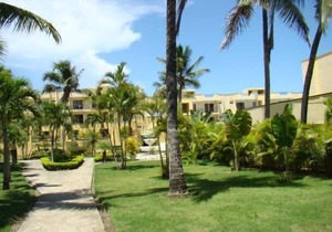 Guest-Friendly 2-bedroom top-floor condo with pool in the center of Sosua