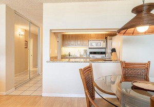 Last Minute Summer Sale ! - Enjoy sunsets - 6th floor 1 BD Kihei condo - 200.00 in Kihei