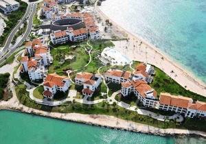 Oceanfront Condo www.PuntaPalmeraC26.com