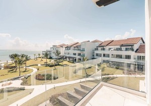 Studio for two w/ocean view at Punta Palmera Gc5