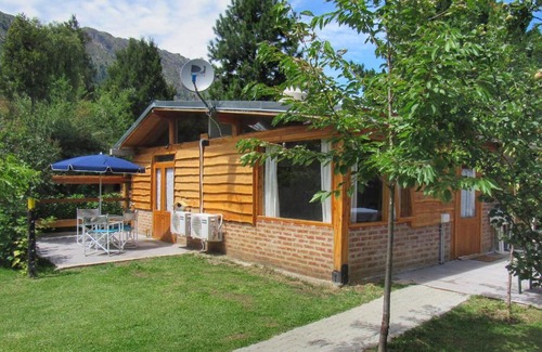 Lago Puelo Cabin | Cabaña Accesible Ipua