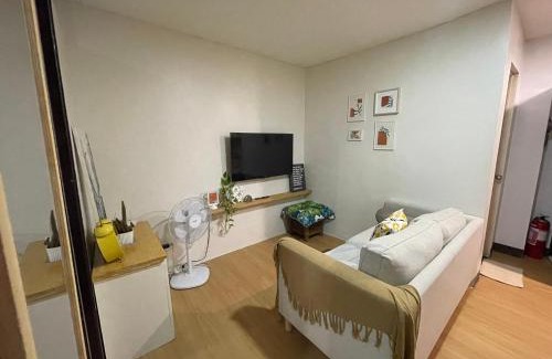 Imus Apartment | Pet-friendly 1BR Condo Unit in Imus with Wifi Netflix -Min 2 nights
