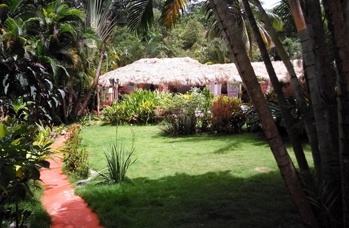 La Iglesia Villa | 1 chambre CLIMATISEE 2 pers Villa style Caraïbes, belle propriété sécurisée.