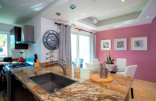 El Cortecito Apartment | 15BR Multi Unit w/Rooftop Plunge Pool