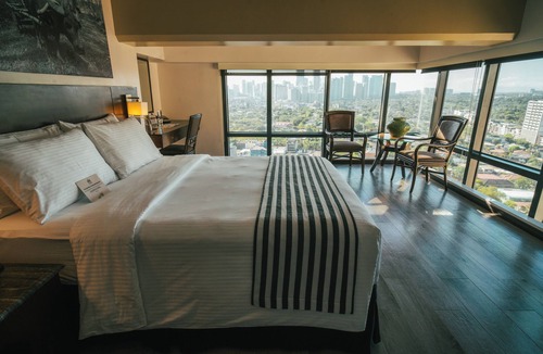 Downtown Hotel | 1898 Hotel Colonia En Las Filipinas