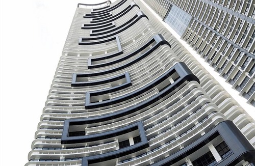 Downtown Apartment | 1BR Superior + WiFi + Pool @Milano 2402B