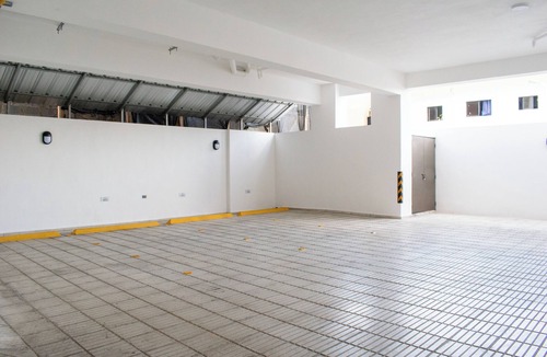 Honduras Apartment | 2 Bed Apartment, floor 3