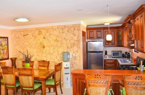 El Cortecito Condo | 2 BEDROOM CONDO WITH EASY WALKING ACCESS TO BEACH-SHOPPING-DINING