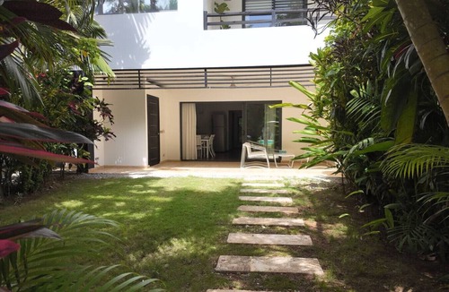 El Callejon Apartment | 2 Bedroom Pool Apartment