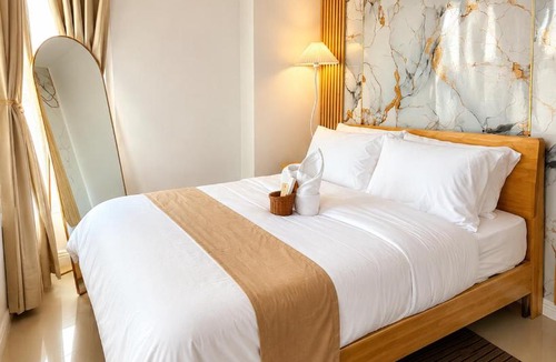 Ermita Night District Apartment | 27th TND SUITES