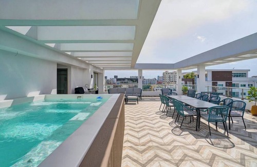 Bella Vista Apartment | ® 2BR{Ajega~Views} @Downtown SDQ +Pool+Gym