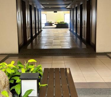 A. Bonifacio Apartment | 2BR Condo with Full Kitchen, Balcony and Wi-Fi in QC