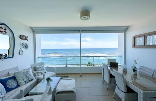 Villas Del Mar Condo | 3-bedroom 3- Bath Beachfront Paradise apt in amazing Playa Juan Dolio with WiFi
