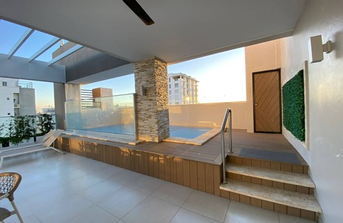 Evaristo Morales Apartment | 3-bedroom apartment in delightful Santo Domingo with pool,WiFi, fitness room