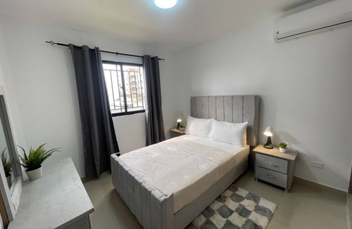 Renacimiento Apartment | 3-bedroom apartment in peaceful Santo Domingo with AC