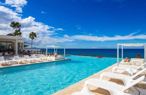 Playa Chiquita Apartment | 3-bedroom apartment in lovely Sosúa with cool AC breeze