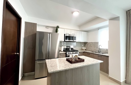 Guaricano Apartment | 3-bedroom luxury apartment in Santo Domingo with WiFi, AC, fitness room jacuzzi