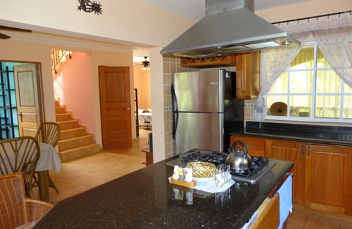 El Batey Villa | 3BD villa with private pool, guest-friendly and walking distance to everything